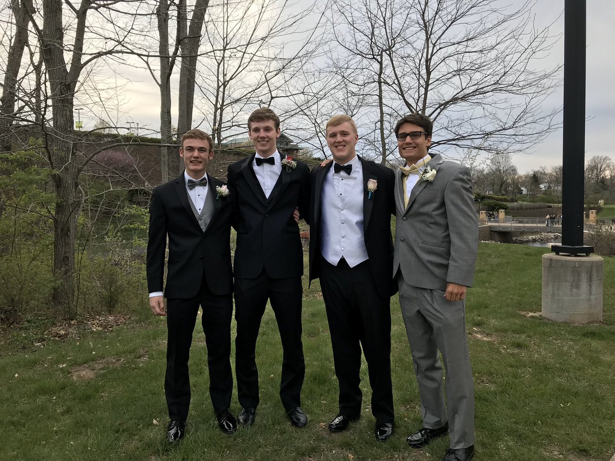 paul_rammel's tweet photo. Happy Birthday to the man, the myth, the legend Matthew freaking Neuzil. @m_neuzil3 Real glad you’re living in the icebox https://t.co/V8SH3lz6zk