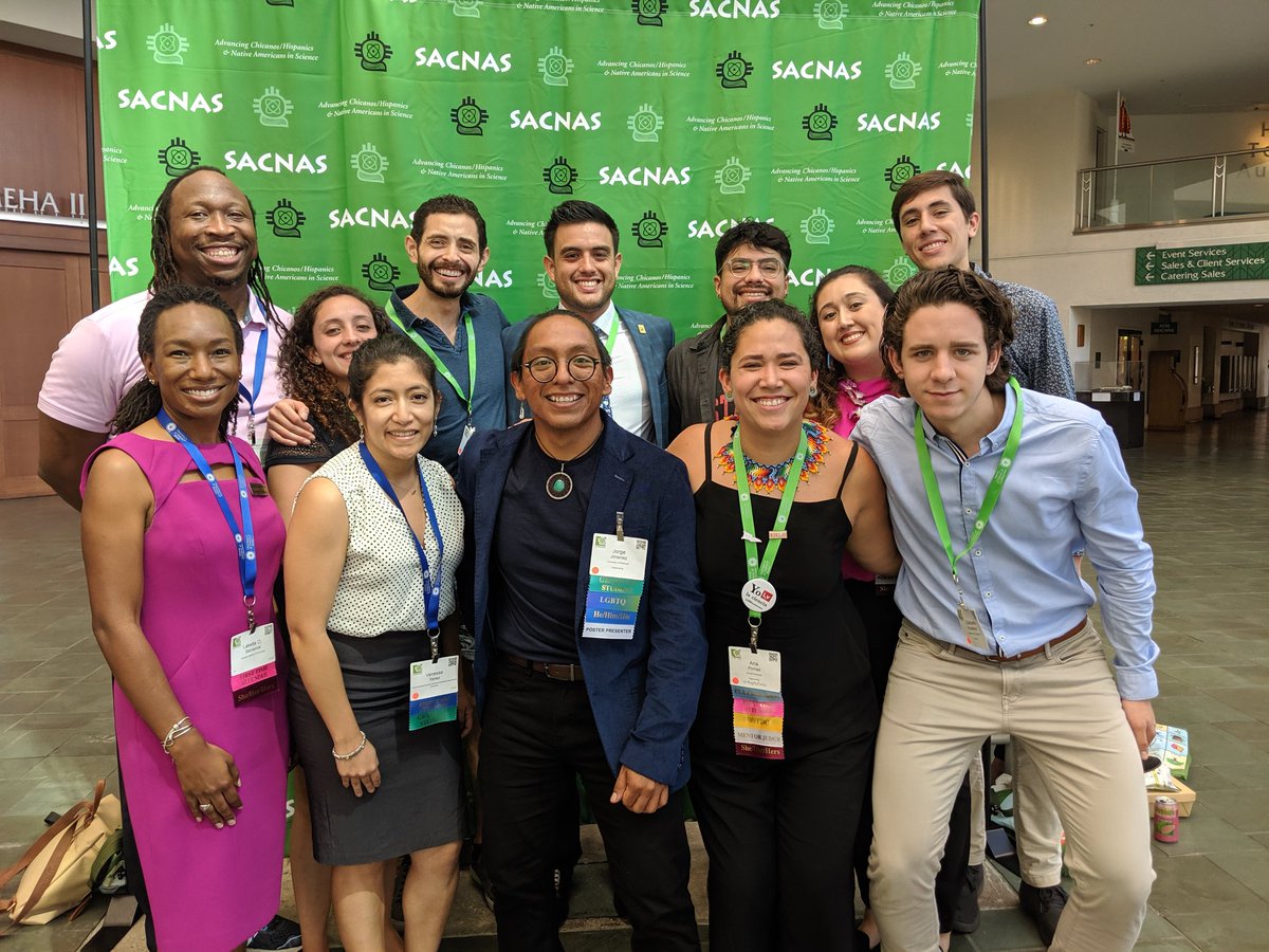 Official #LatinXinBME #2019SACNAS @sacnas group photo! @juarez_valeriam @AnaMaPorras @hlopez36 @vanesque89 @nancyruiz336 @DrPlattLab @AnaMaPorras @BrianAguado 

#LatinXinBME #LatinXinSTEM #TrueDiversity