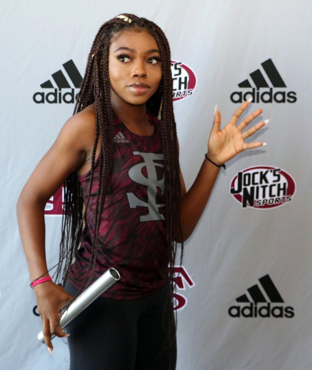 jwfos22's tweet photo. Words can't explain how proud I am of this young lady @officalangela01 Angela Tometi. We have truly been through it together. Out the Ash Rose A Phoenix. @CoachJohnson93
@CoachHydes @MHSPantherXC_TF

@FsccTrack Signee 
@KingRedrick

#ChampionshipMindset
#LockIn https://t.co/f0yCROtVL9