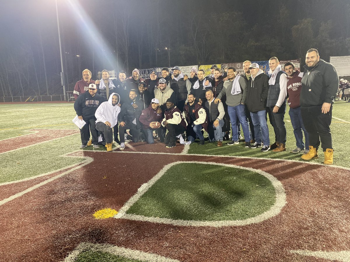 IronmenAthletic's tweet photo. Welcome, and thank you to our 2009 National Team. Great to see you all! https://t.co/tbBam8gE7b