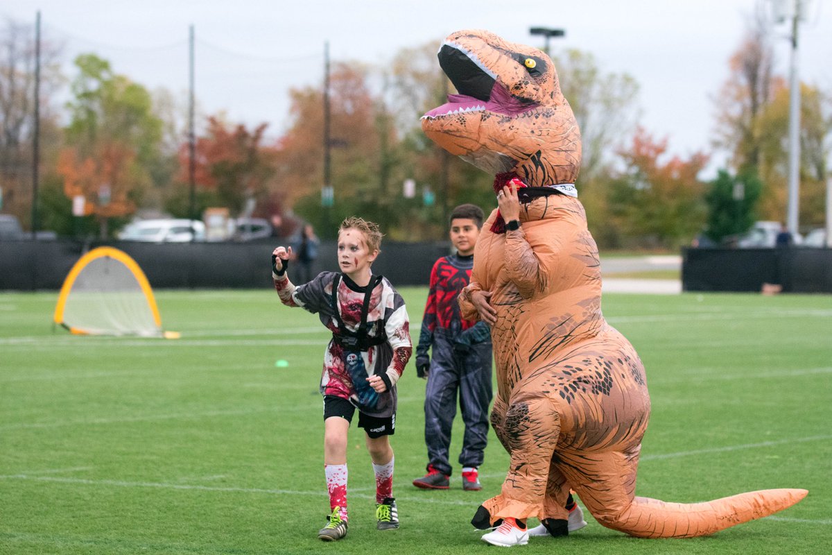 10bWhite's tweet photo. Coach Al having fun with the boys as T-Rex from Tuesday’s Halloween Scrimmagefest @loudounsc #RepThRed https://t.co/vzOFq5anbd