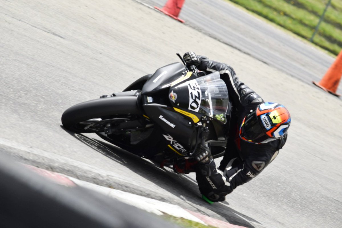 Fedemoto's tweet photo. El día de prácticas se desarrollo para el total de cilindrajes que participan en esta final del #gpcolombia Gran Premio @dunlopcolombia!

#soymotociclista #fedemoto #motos #colombia @mindeportecol @olimpicocol #ColombiaTierraDeAtletas https://t.co/9hdS0w44X2