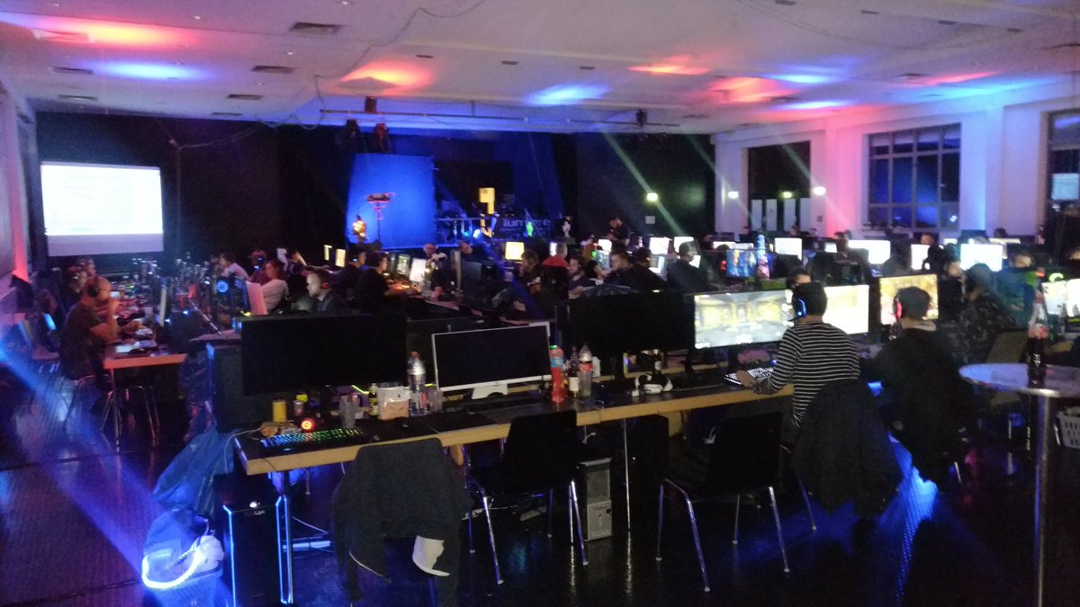 LANrena Neustetten (@lanrena) on Twitter photo Wir sind zu Besuch auf der #zokkperade in #karlsruhe. Happy Gaming :) Wir sind zu Besuch auf der #zokkperade in #karlsruhe. Happy Gaming :)