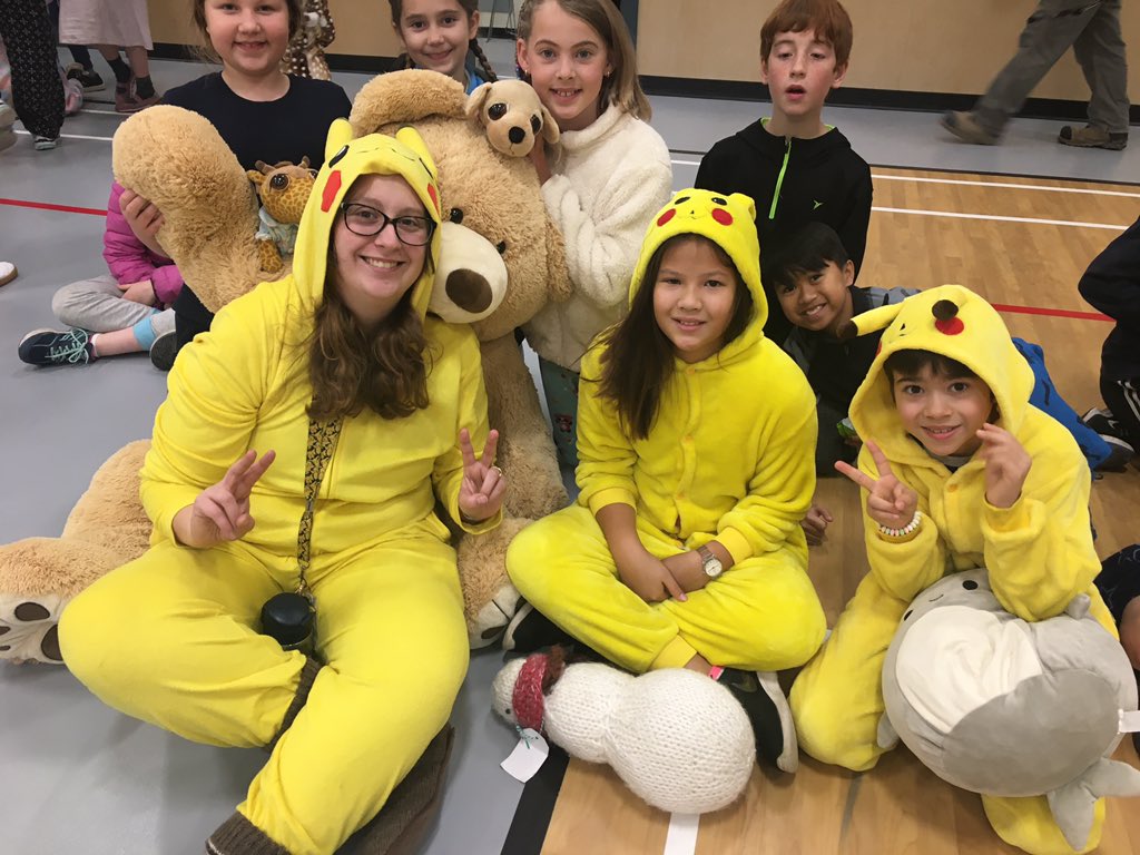 Lord Tweedsmuir tweet media