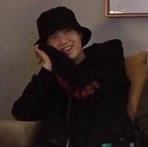 mygspersona's tweet photo. reminder that this is how yoongi reacts when he’s shy https://t.co/q4f2iJigNm