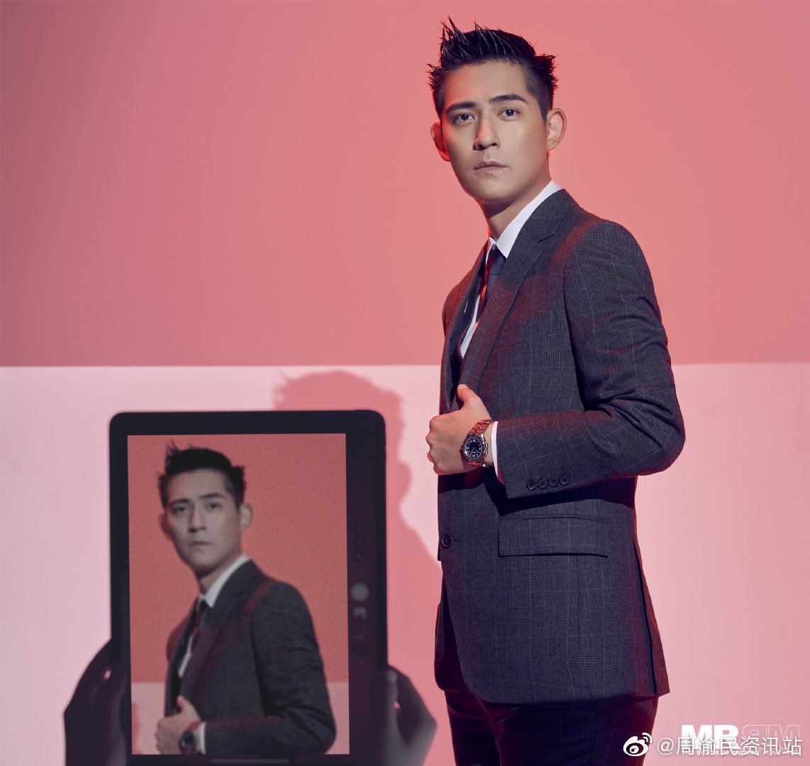 dramapotatoe's tweet photo. #VicZhou for the cover of MRRM Magazine - November 2019 issue

Full spread - https://t.co/wKYT25BquK

#周渝民 #zhouyumin #vicchou https://t.co/qayTMY8zgX