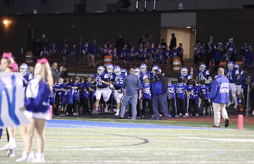 AlaxanianLiam's tweet photo. This sport created too many friendships to count with not only my teammates but coaches. Glad to say I had them by my side each and every day. Ones who helped me on and off the field with a lot. Best staff in the state. A family like no other. Thanks @shakerfootball https://t.co/x19BXSDIb0