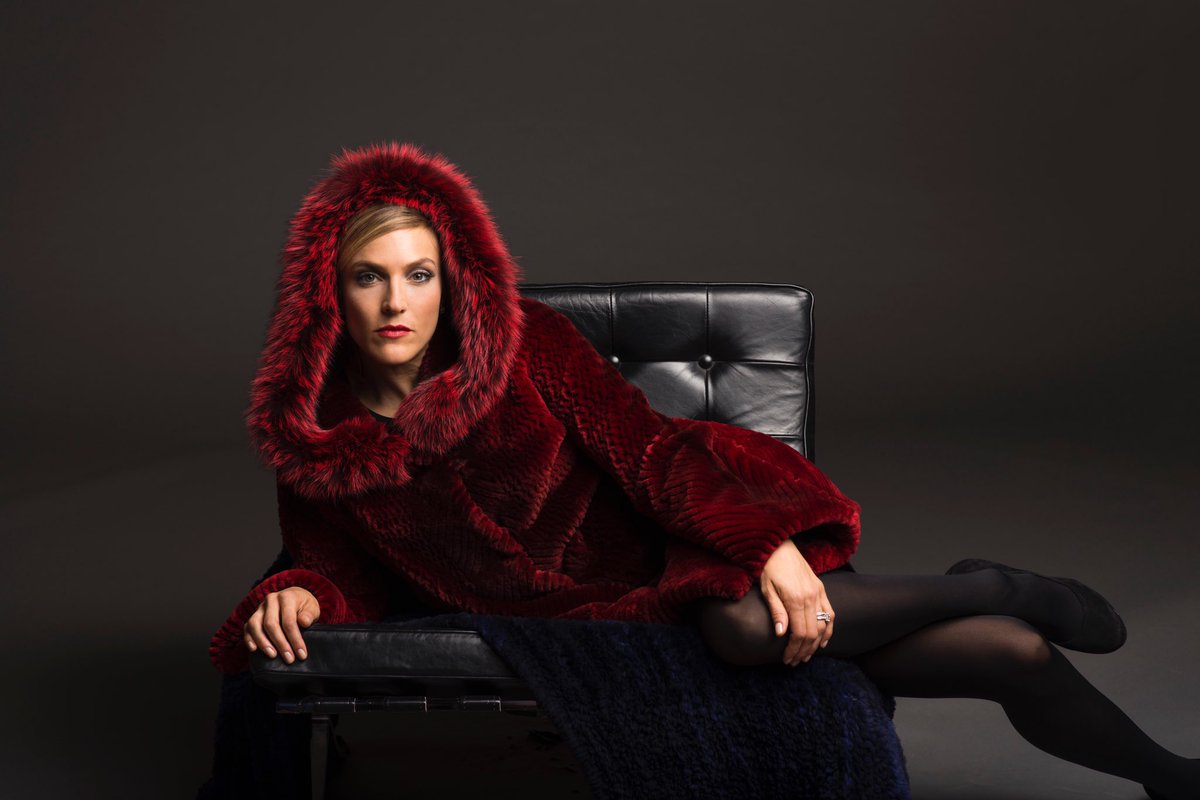 Alaskan Fur Company (@alaskanfur) on Twitter photo Seasons change quick! This week we had our first snow in KC. Were you ready? 
(One more day to shop our trunk show with designs by Dominic Bellisimo and Natural Furs International.) Seasons change quick! This week we had our first snow in KC. Were you ready? 
(One more day to shop our trunk show with designs by Dominic Bellisimo and Natural Furs International.)