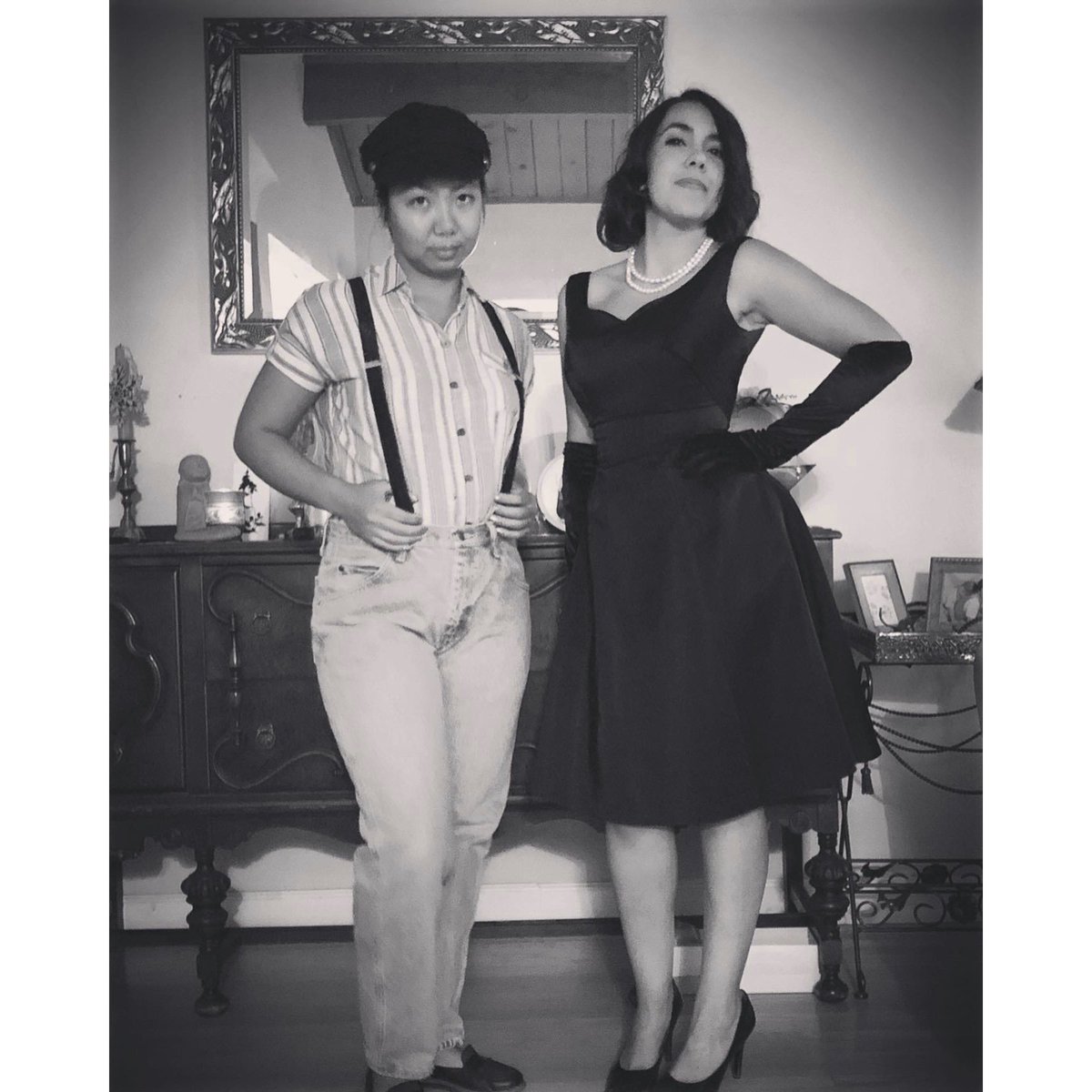 kimtinez's tweet photo. A quality Halloween. 😍 “THANK YOU AND GOODNIGHT!” @MaiselTV @AmazonStudios https://t.co/URz35m61xv