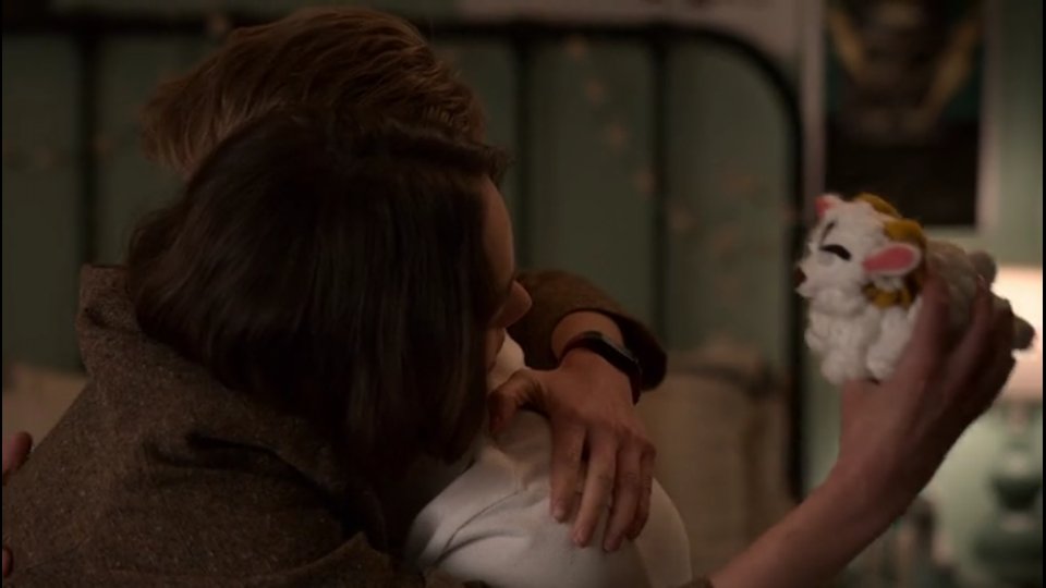 ilyjawreguis's tweet photo. casey e evan são tão perfeitinhos  juntos  claramente melhor casal de atypical   pqp evan meu filho casey não ter merece por ter troca por uma embuste https://t.co/q0BWL11Zv5