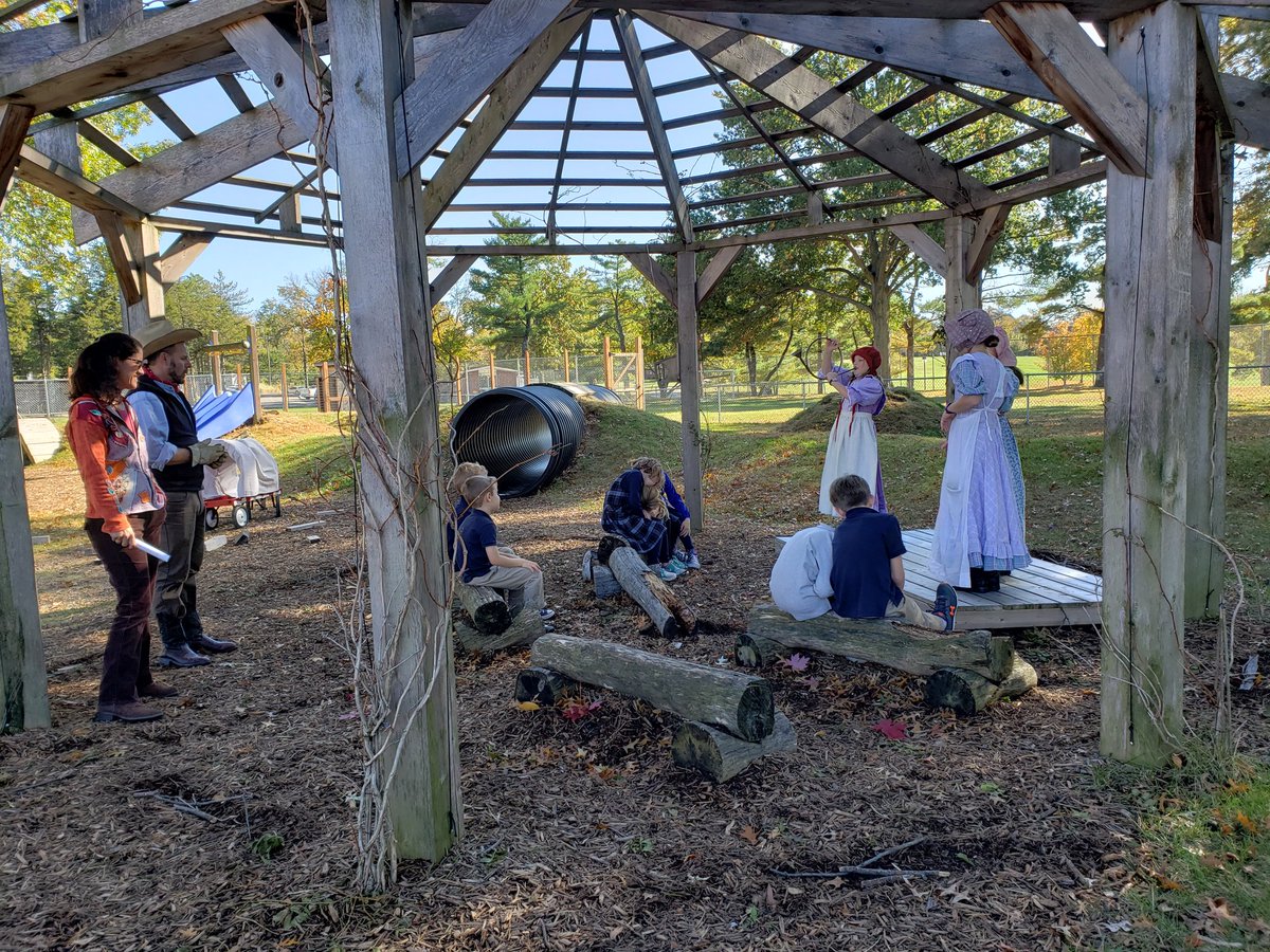 MelanieShedd's tweet image. @PrincipiaSchool Fifth Graders culminating project about Westward Expansion.  From prospectors to fresh baked bread - an intellectual treat!  #handsonlearning #PrinTeachersOnFire