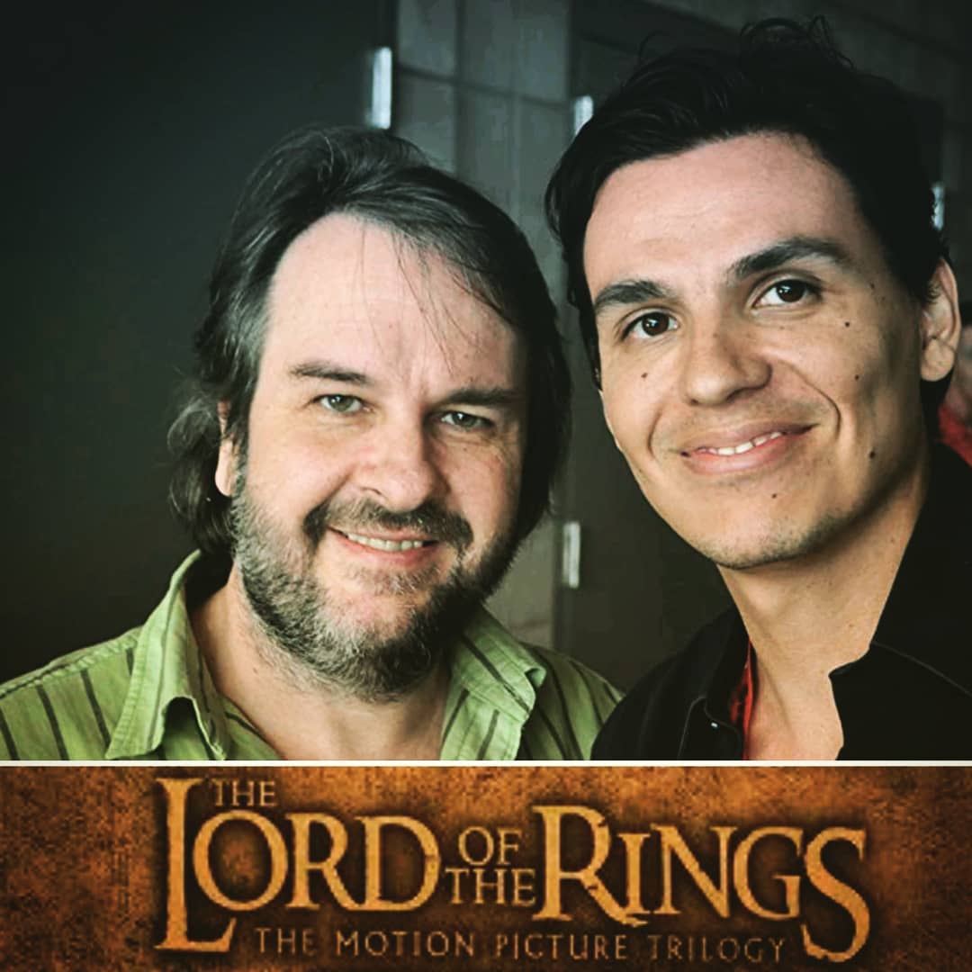 ScreenwritingNU's tweet image. Happy belated birthday, Peter Jackson  (Oscar-winner, Best Writing, adapted screenplay and director for #lotr : The Return of The King). Photographed here here with @NatUniv  @screenwritingnu faculty: @AndresUseche  #screenwriters #writerdirectors #writers #filmmakers