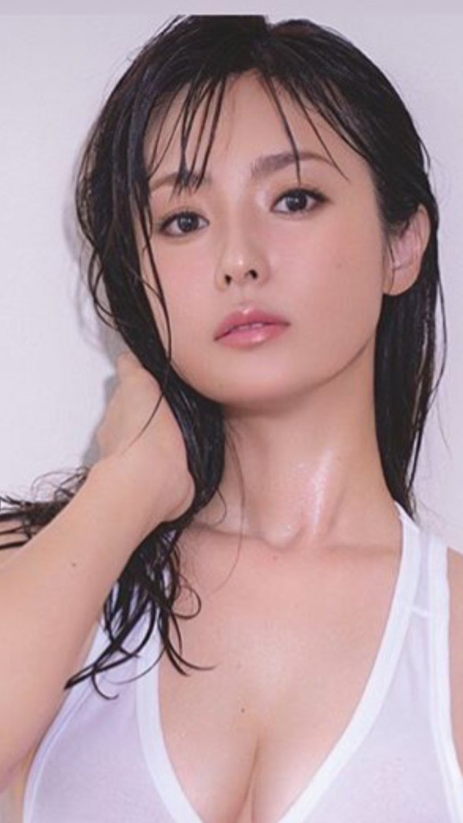 marin1018 on twitter 恭子ちゃんのメイクをしている 板倉さんがインスタの質問に 恭子ちゃんのまつ毛は まつエク とかじゃなくて 自まつ毛ですって答えてる 作られた美しさじゃない 溢れる ような美しさ まさに 女神 深田恭子 深田恭子生誕祭