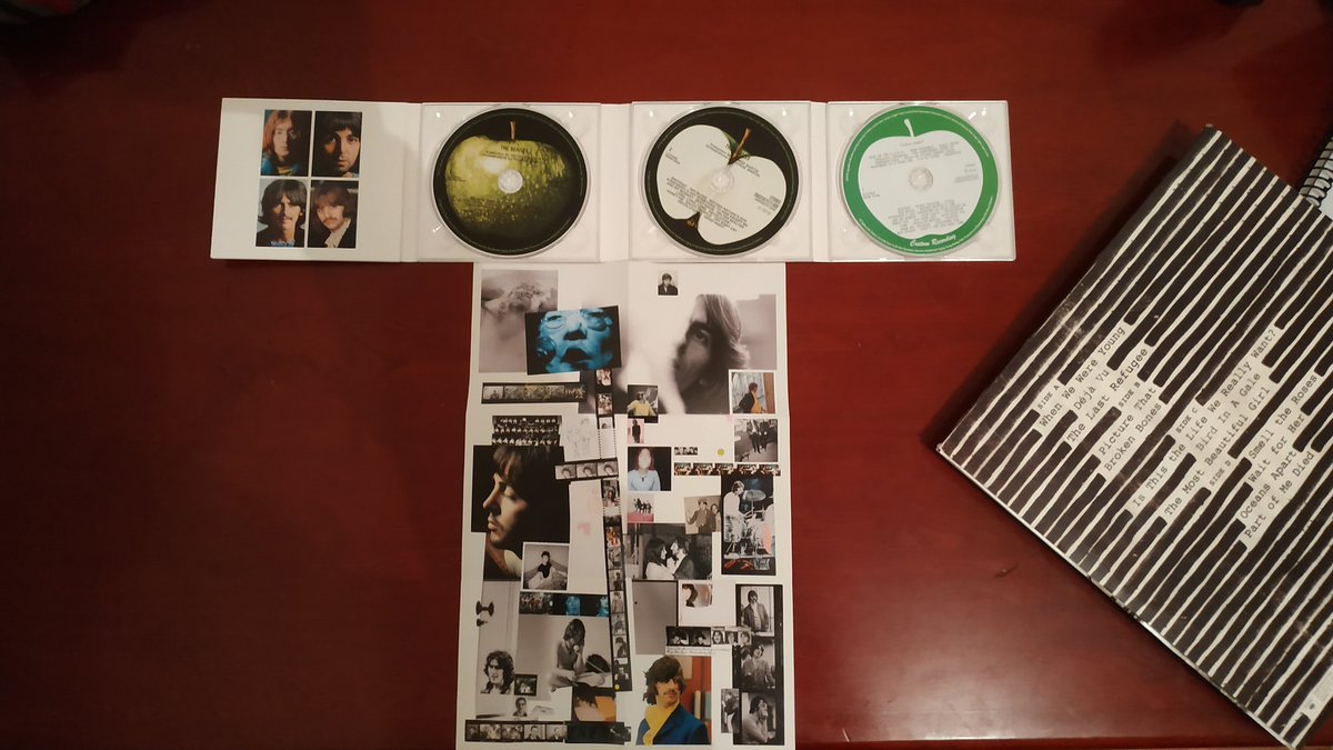 Nielsruneberg's tweet photo. #TheBeatles #WhiteAlbum50 #DearPrudence #BlackBird https://t.co/fgN2Qb2KES