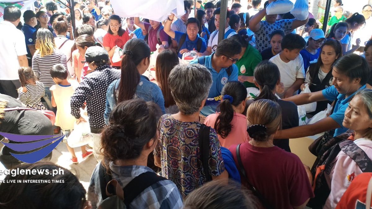 EagleNews's tweet photo. Lingap sa Mamamayan for quake-affected victims in Davao del Sur. Via Mark Cornell Terante, Eagle News

#eaglenews https://t.co/D1bjyoLTrc