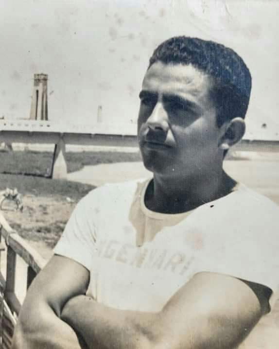 OlivarLeite1's tweet photo. Meu pai Ribamar Leite e meu tio Paulo Leite introdutor do Judô no Maranhão.
Descansem em paz. Obrigado por tudo! Força e honra! #naopisquem #BlogdoOlivar #olivarannoucer #familiaLeite https://t.co/Vqkx2bHJJ2