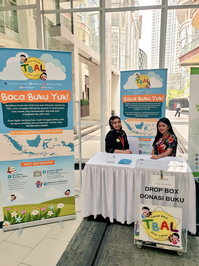 Yuk datang ke booth #PojokDonasi X #tamanbacaanaklebah di acara <a href="/FilantropiINA/">Perhimpunan Filantropi Indonesia #FilantropiHub</a> #nextgenerousion dan bawa donasi buku cerita anak yaa...sudah ditunggu sama kakak2 volunteer kece ini lho 😊

#lebahbooks #TBAL #tbal #filantropiindonesia #veramakki #elveramakki #tamanbacaananaklebah