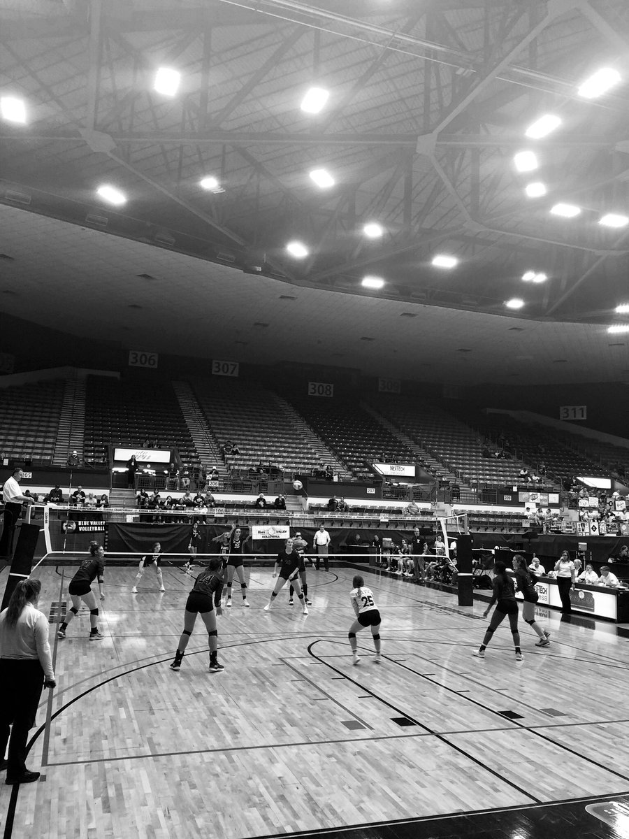 daviddjohnston's tweet photo. Proud beyond words of @sydneyajohnston and the way she represented herself, her school and her family every day throughout the season. Incredible perseverance and positive attitude. Bittersweet ending to her high school volleyball career at the state tournament tonight. #fsvb https://t.co/wTH1tCf3sQ