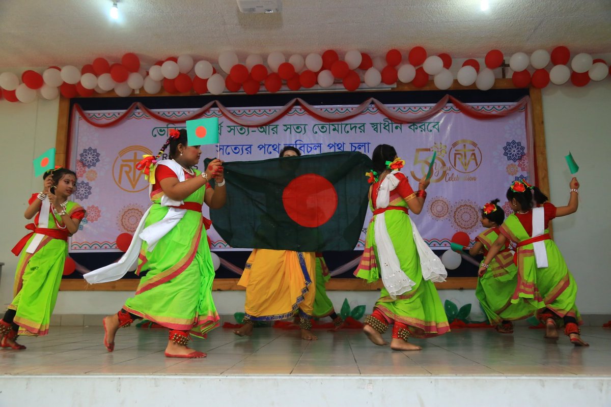 MosrurZunaid's tweet photo. RVA Golden Jubilee Celebration at Dhaka, Bangladesh. https://t.co/QcfgtcghFr