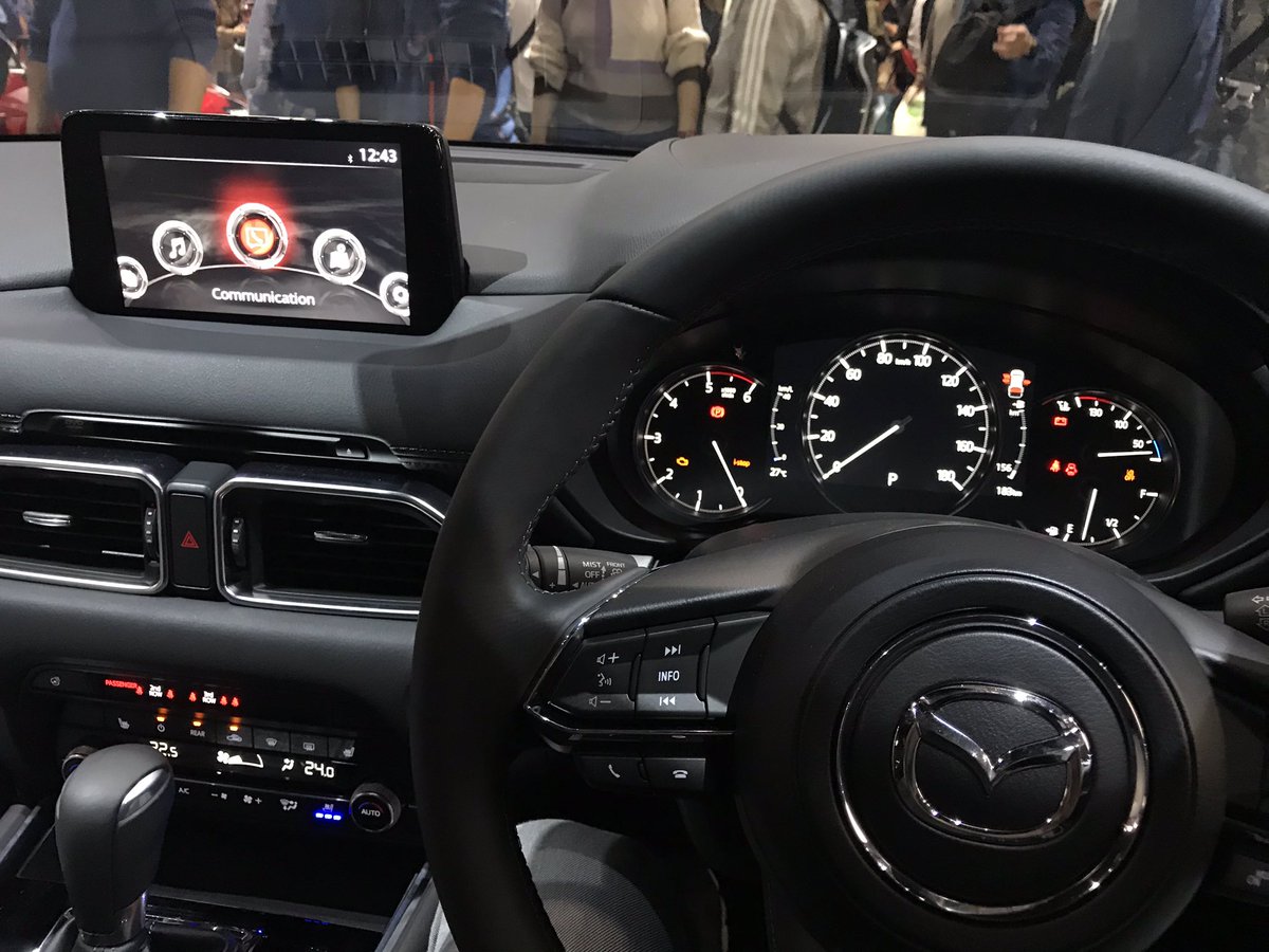 キリアス Cx 5 マツコネ7インチ Cx 8 マツコネ8インチ 改良モデル やはりこの1インチの差はでかい