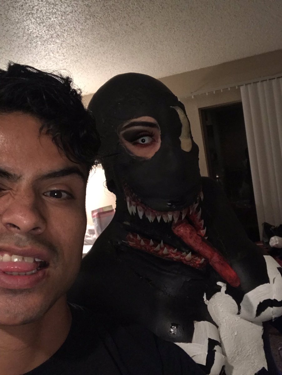 BboyAlvinCee's tweet image. facebook.com/bubblegumco/  #bubblegumco #makeupeffect #artist #makeuptutorial #a #cosmetics #and #special #makeup #company #halloween #2019 #venom #1st #place #costume #contest