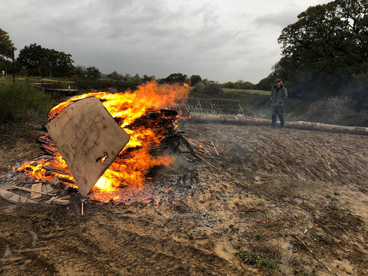 TheNuclearRaces's tweet image. The wind is real today #projectwarm #nuclearfallout #lovemud