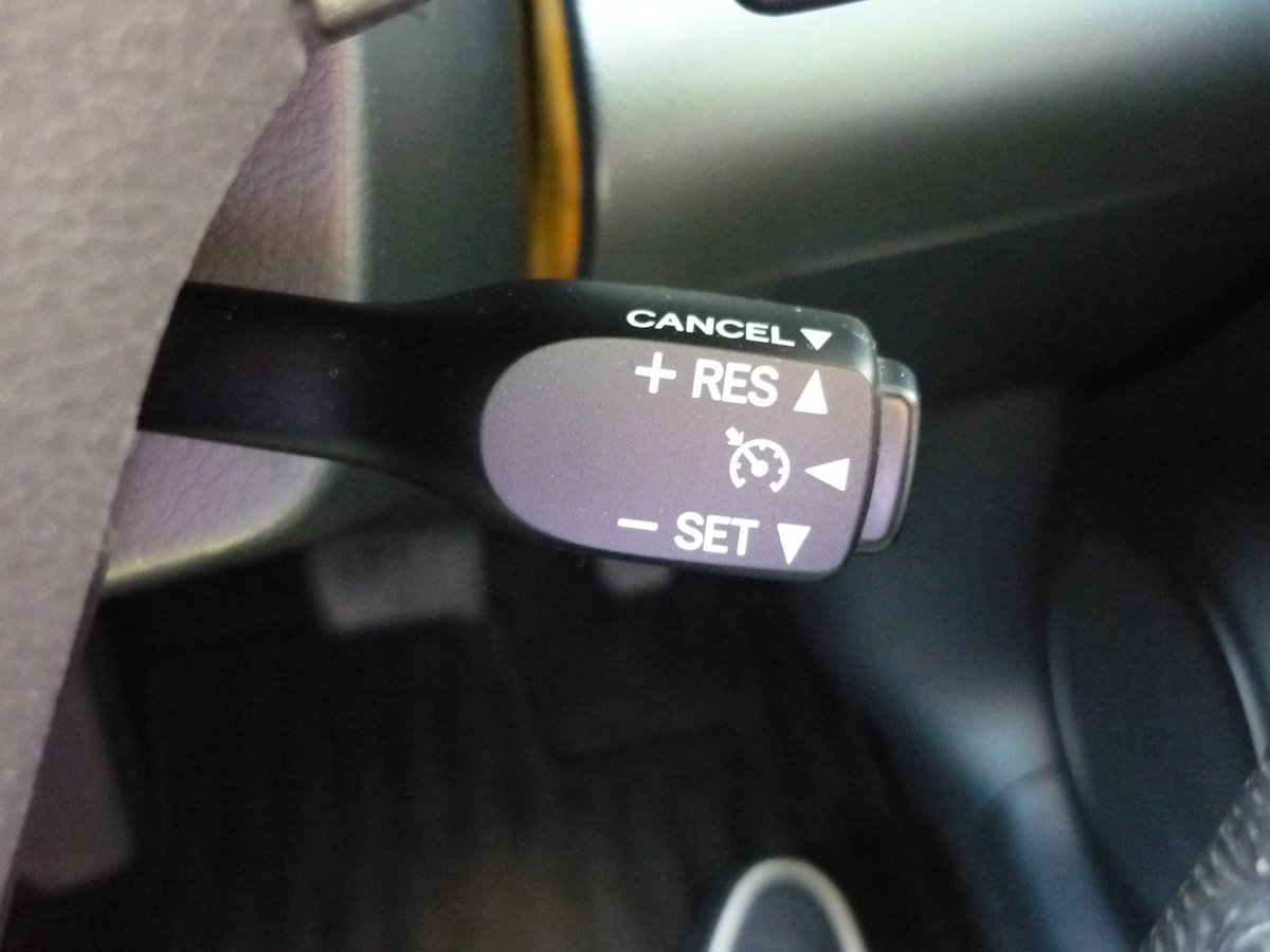 かねまつ自動車 小牧市 W O ヴァンガード O 5人乗り4wdですし ちょっとおでかけして流行りのゆるキャン ソロキャンなんでもありです バックカメラもクルーズコントロールもあるのでどこに行っても快適 安心 89万5000円 かねまつ自動車 小牧市 W O ヴァンガード O 5人乗り4wdですし ちょっとおでかけして流行りのゆるキャン ソロキャンなんでもありです バックカメラもクルーズコントロールもあるのでどこに行っても快適 安心 89万5000円