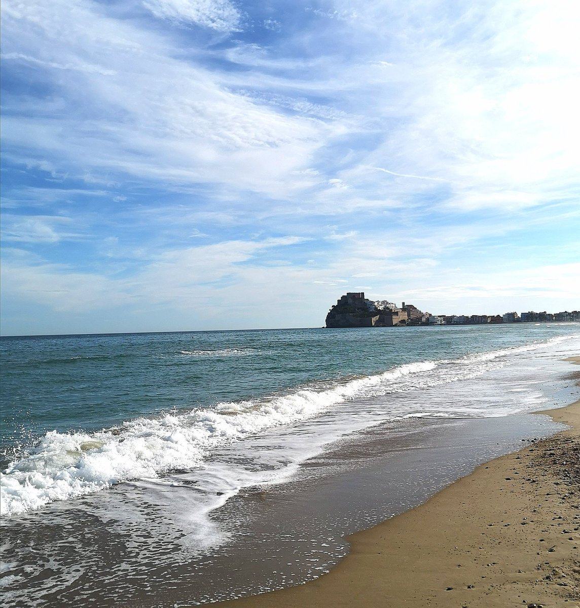 Camping Vizmar in #Peniscola (#Stellplatz)hat uns gestern sehr freundlich aufgenommen.Full service für 12,50€, inkl. Info's &amp; Leckerlie.