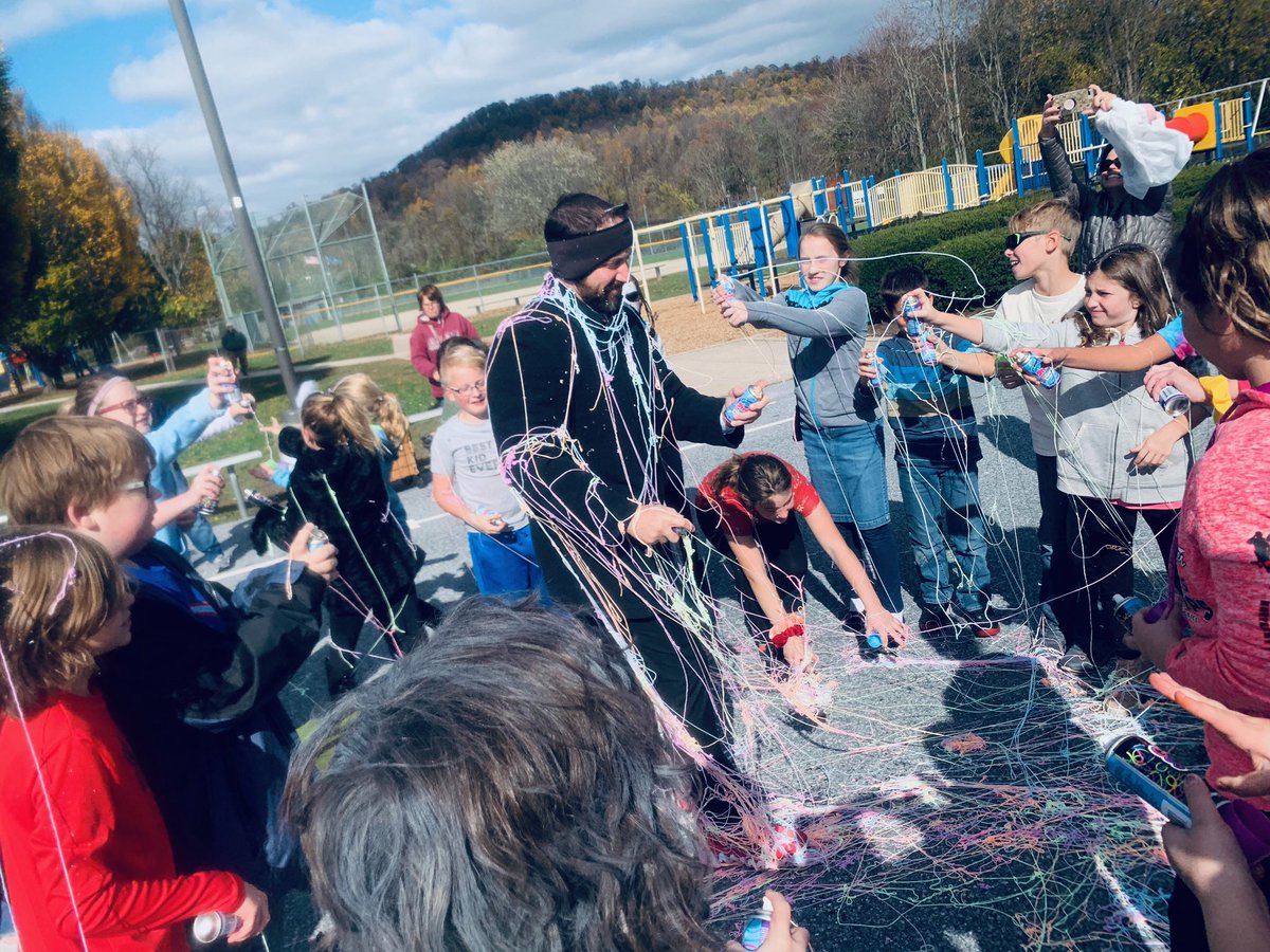 MrIacavone's tweet photo. Exciting day @MiddlePaxtonES ! We had our Fall parade, the staff represented themselves as emojis, the extra PBIS recess reward included an obstacle course, and I got silly stringed by Mrs. Evans room! https://t.co/9IbzKpgHoK