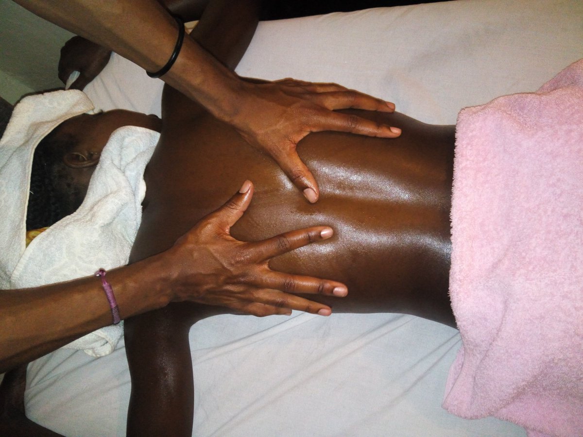 RandymassageK's tweet photo. Massage it's what the Body Needs  Hit me up +256708728116 to book your private session #Randymassage #Massagekampala #Massagekenya https://t.co/eowRcJ54Gy
