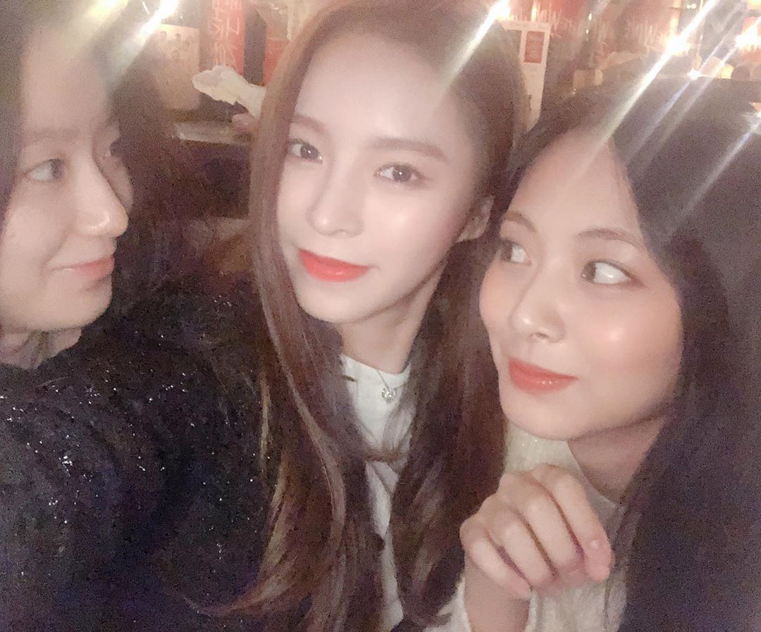 CLC 엘키 인스타(with 트와이스 쯔위, 여자아이들 슈화) | 인스티즈