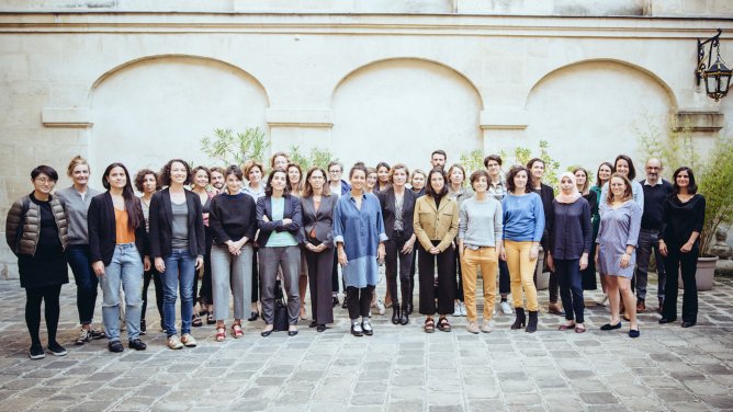 <a href="/c40cities/">C40 Cities</a> <a href="/Women4Climate/">Sustainable Climate & Women Empowerment Initiative</a> <a href="/bienelevees/">Bien Élevées</a> @emiliebaliozian @Inesleonarduzzi <a href="/Pandobac_FR/">Pandobac</a> @GabrielleSiry <a href="/evangelinadluca/">Evangelina De Luca</a> <a href="/ValeriaBLlop/">ValériaBessoloLlopiz</a> @AlexandraPalt <a href="/adelaide_colin/">Adelaide Colin</a> <a href="/BidartK/">karine bidart</a> Depuis 2017, l'initiative #Women4Climate du <a href="/C40cities/">C40 Cities</a> a accompagné des projets bons pour le climat de Parisiennes engagées dans les domaines de l'alimentation durable, de la mode responsable, des déplacements, de la nature en ville,... : w4c.org/mentorship/wom…