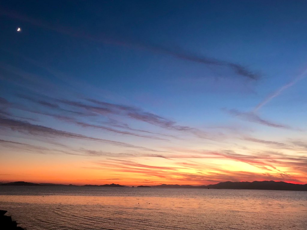 「長浜港からの琵琶湖、
なんか悠久の時を感じる。
綺麗。。。

#長浜声の観光大使」|山口勝平@「勝平大百科 50キャラで見る僕の声優史」発売中です❗️のイラスト