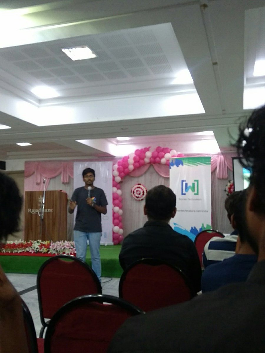 SenthilnathanKs's tweet photo. Excellent session about #automl
Data and computation power..
#GDGMadurai #DevFestMadurai #DevFest19
#GDG #WTM
@gdgmadurai https://t.co/kzWSmiaLyI