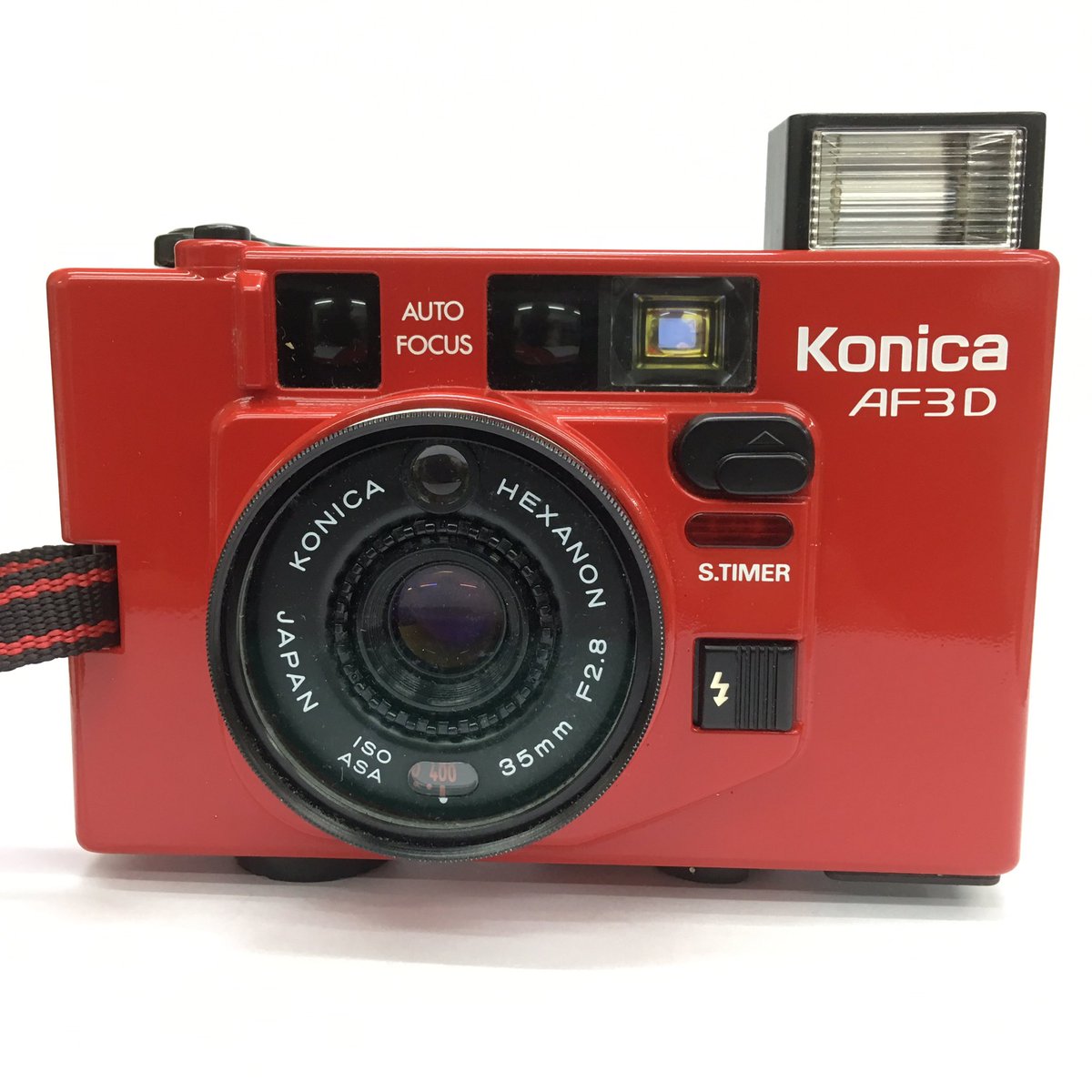 本日のフィルムカメラ Konica AF3D ジャスピンコニカの三代目。レンズ
