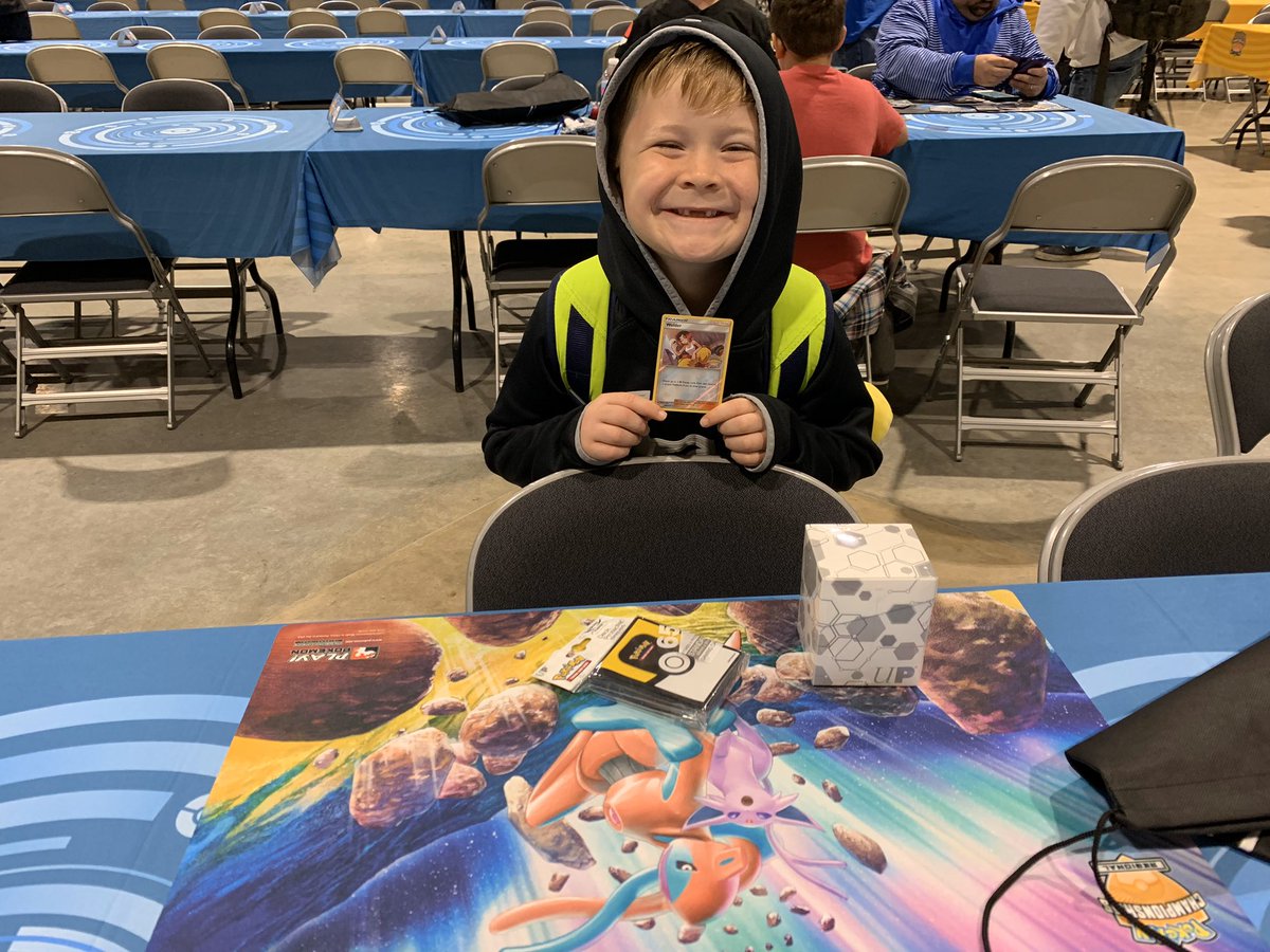 Pokemon_Parents's tweet photo. More swag, but 1 less tooth https://t.co/UpEwEm5Gne