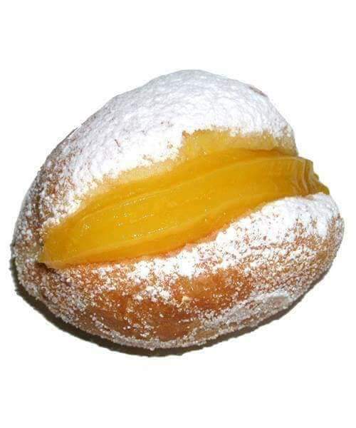 sdeworld's tweet image. Majestic Stadium today until 6 pm for a Bifana Pork Sandwich,  Nata and a Bola @ReadingFC @explorerdg @ReadingOnThames @TalkReading @readingfclive @RFCAcademy @STARReading @ReadingFCWomen @readingfclens @Club1871 @bluecollarfood