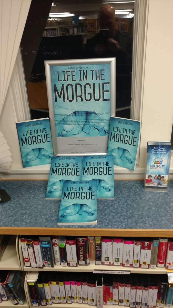 Anderson66Lance's tweet photo. @bottlethecrazy My book lol https://t.co/idnDTRIarT