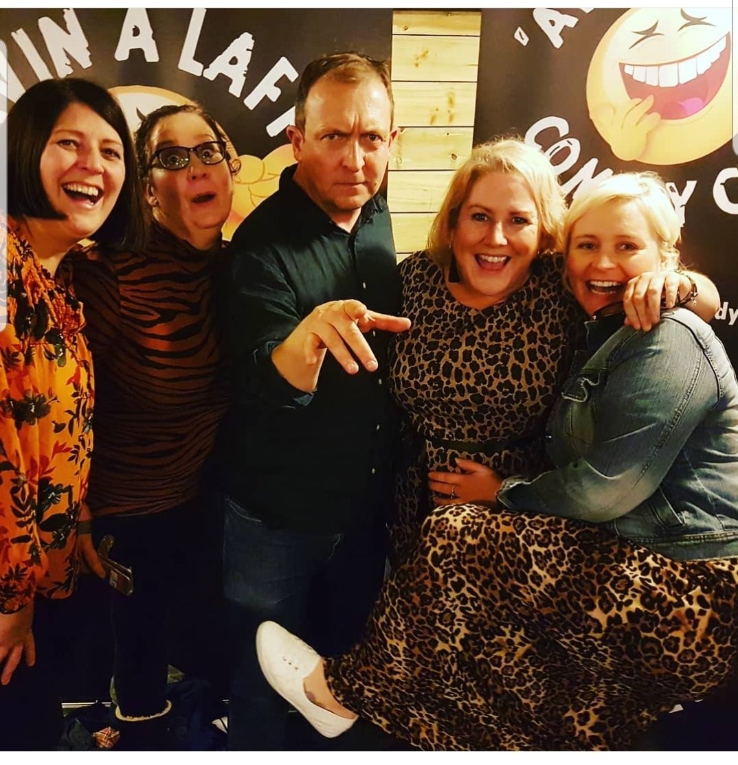 SWKarenEston's tweet photo. Fab night @LonglandsHill watching @realclintonb, he probed ar' souls, and had us crying laughing! Thanks Clinton, loved it ! #3rdeye #imgetting https://t.co/pc0br4MC1i