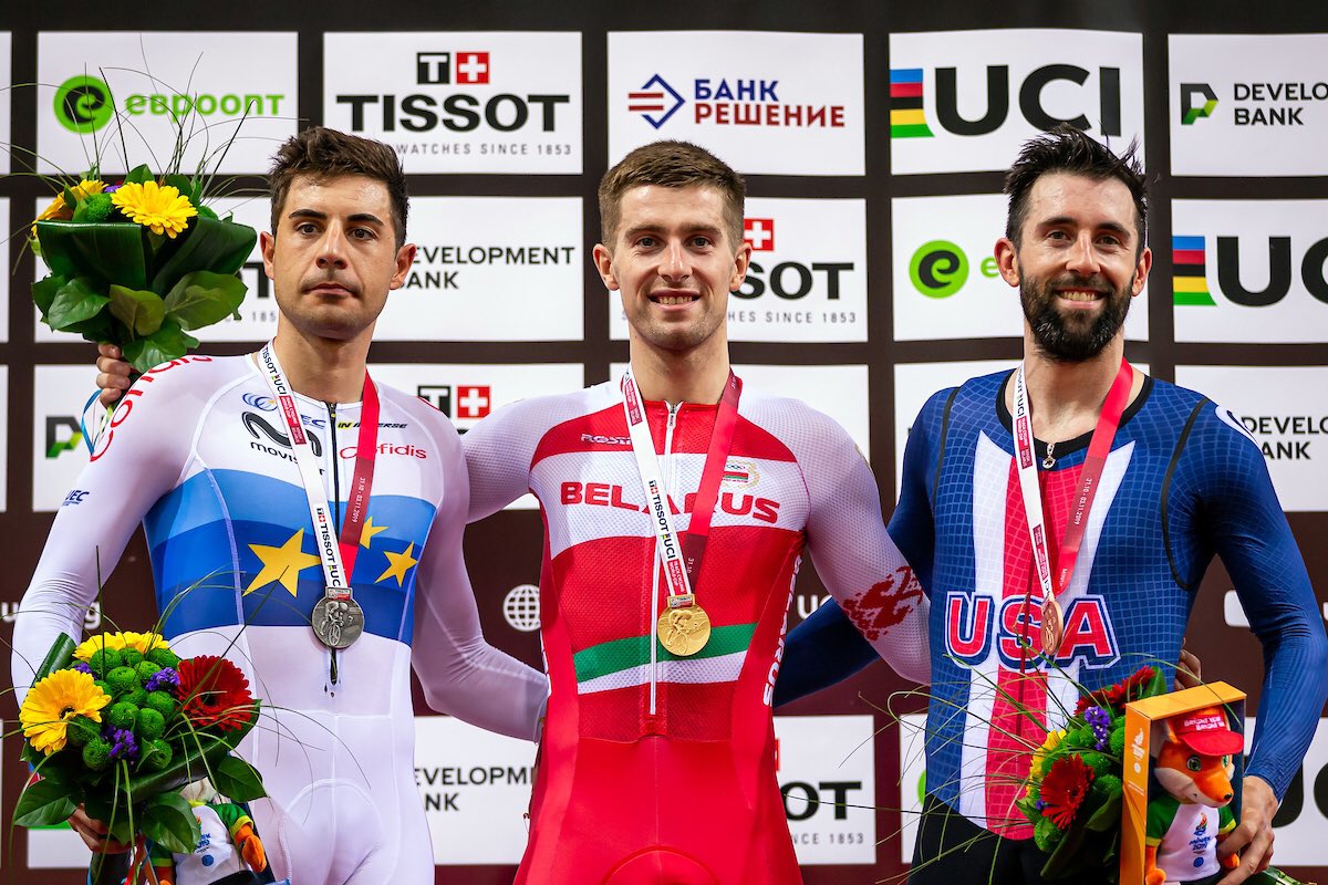 UCI_Track's tweet photo. 👀🔙 at Day 3, session 1:
A great Men’s Scratch final - won by @YKaraliok - plus Women’s Sprint qualis &amp; heats, and Men’s Keirin heats &amp; repecharges. 

🔜 Day 3, Session 2:
Full Men’s Omnium action and Keirin finals plus Women’s Madison and Sprint finals. 

#TissotUCITrackWC https://t.co/bujXO3riEk