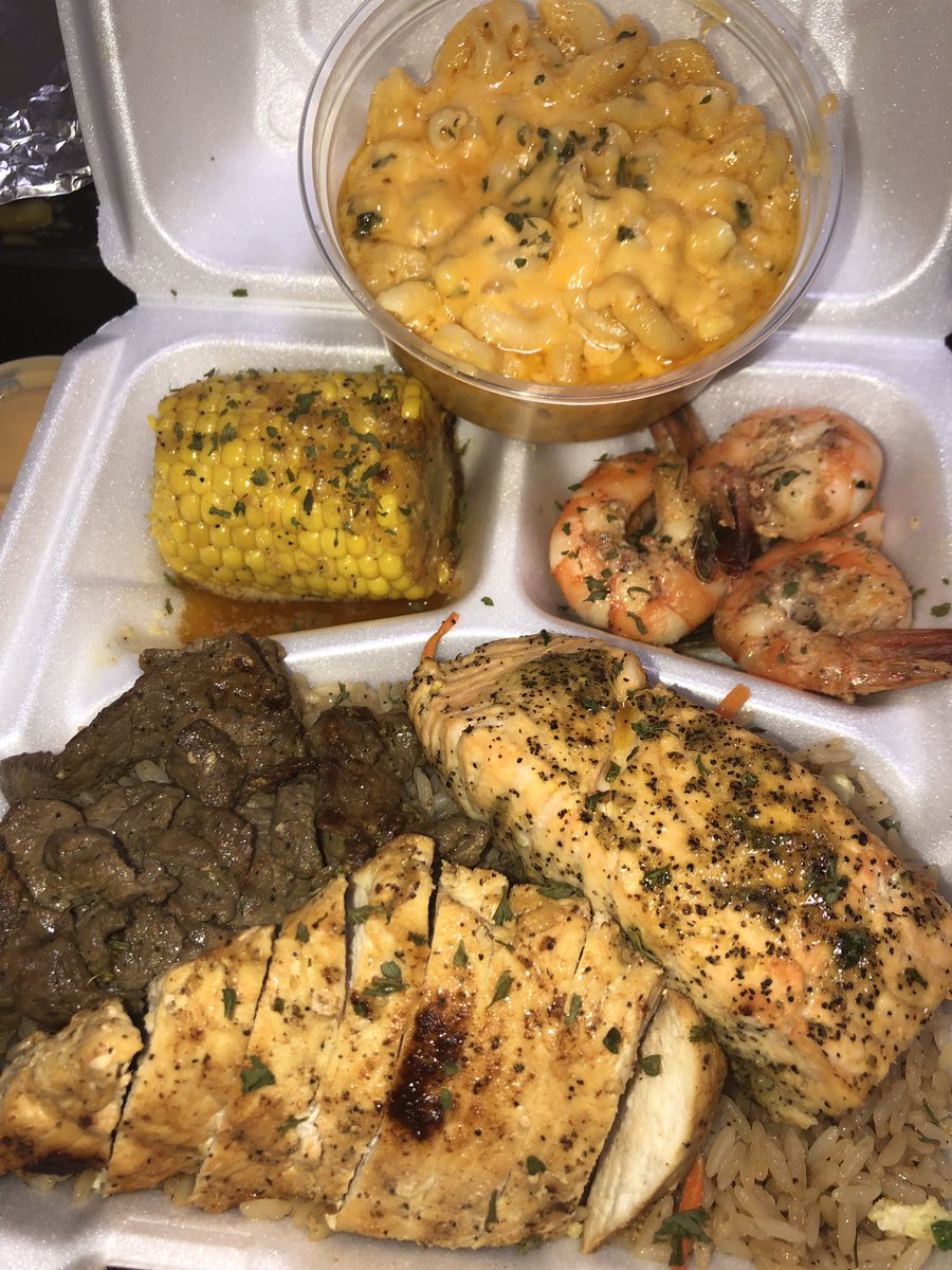 ChefJayJay_Tigg's tweet photo. Find y’all somebody to play with I DO THIS SHIT❗️💪🏾😌🔥💦  y’all know my food before you know me &amp; I love it like that❗️🙌🏾 #TastefulKreationzLLC #BossPlate #BossShit #HibachiMeetsSoul @iamcardib #CardiB ima feed you watch what I tell you❗️😌💪🏾👌🏾 https://t.co/itj864Vbtp