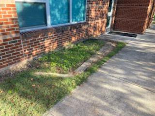 PoeMagnetES's tweet photo. We're excited to refresh our garden beds, thanks to leadershipfrom @ChiesiUSAInc and @FoodCorps, and help from #TeamPoe and our volunteers from @activategood! #PoePandaPower #PoePandaPartners #campusbeautification #studentgardens https://t.co/esGdo7XOPa
