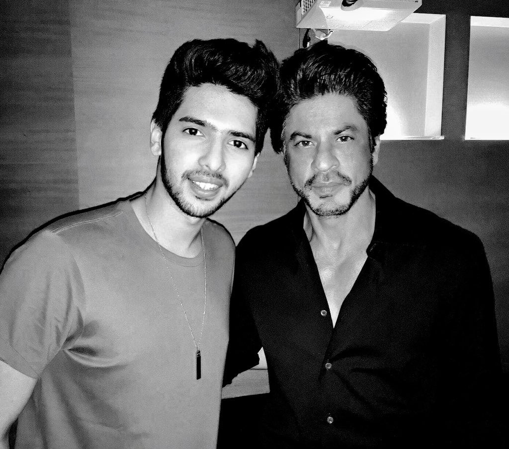 Happiest birthday to the one who makes us all believe it’s possible. @iamsrk thank you for existing and being such a huge inspiration to more than a billion people! KING for a reason!! 

#HappyBirthdayShahRukhKhan 👑