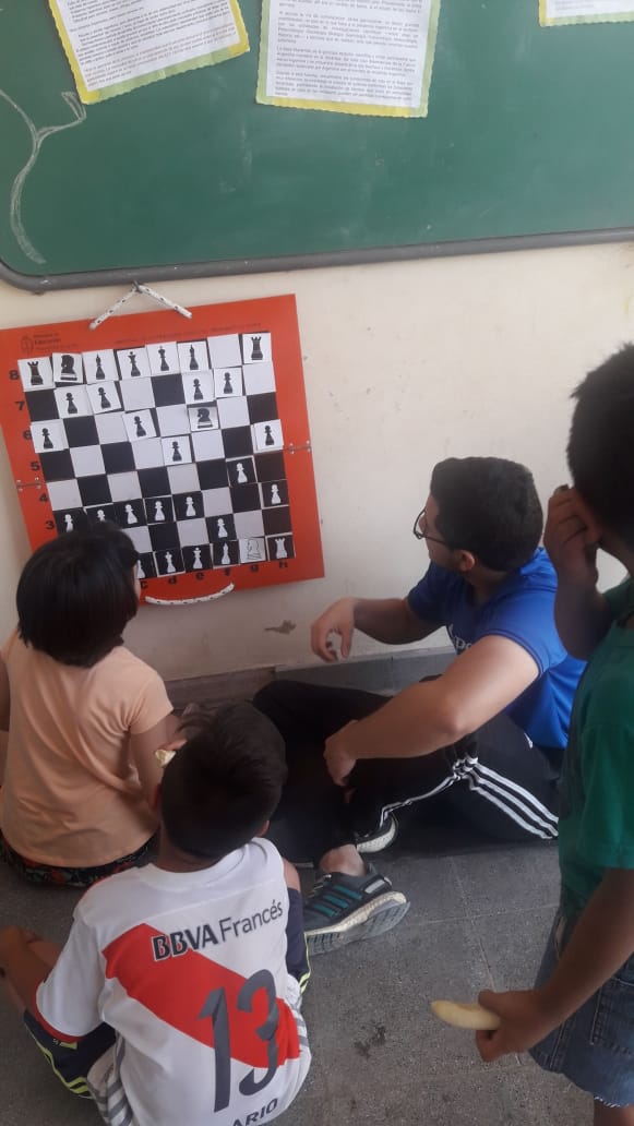 Ajedrez Educativo en escuela San José de los Cerrillos 💙💙 <a href="/sebabonduri/">Sebastian Bonduri</a> <a href="/angelicasosa006/">Angé.so</a> <a href="/patriciapinasco/">Patricia Pinasco</a> <a href="/fguillesaavedra/">GUILLERMO SAAVEDRA</a> <a href="/matiaszaki16/">Ezequiel Nuñez</a> <a href="/NahirPadilla1/">Nahir Padilla</a> <a href="/sebaspalomo2016/">Sebastian Palomo</a>