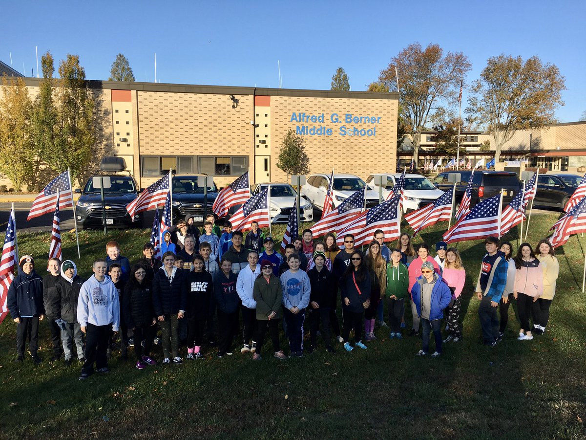 BMS Builders Club tweet media