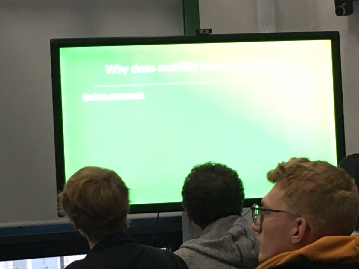 becmcintyre70's tweet photo. Well done @NLCYC for hosting Y&amp;H Youth Councils Transport conference. Interesting discussion about climate and connectivity issues. https://t.co/f9DAtC0Oid
