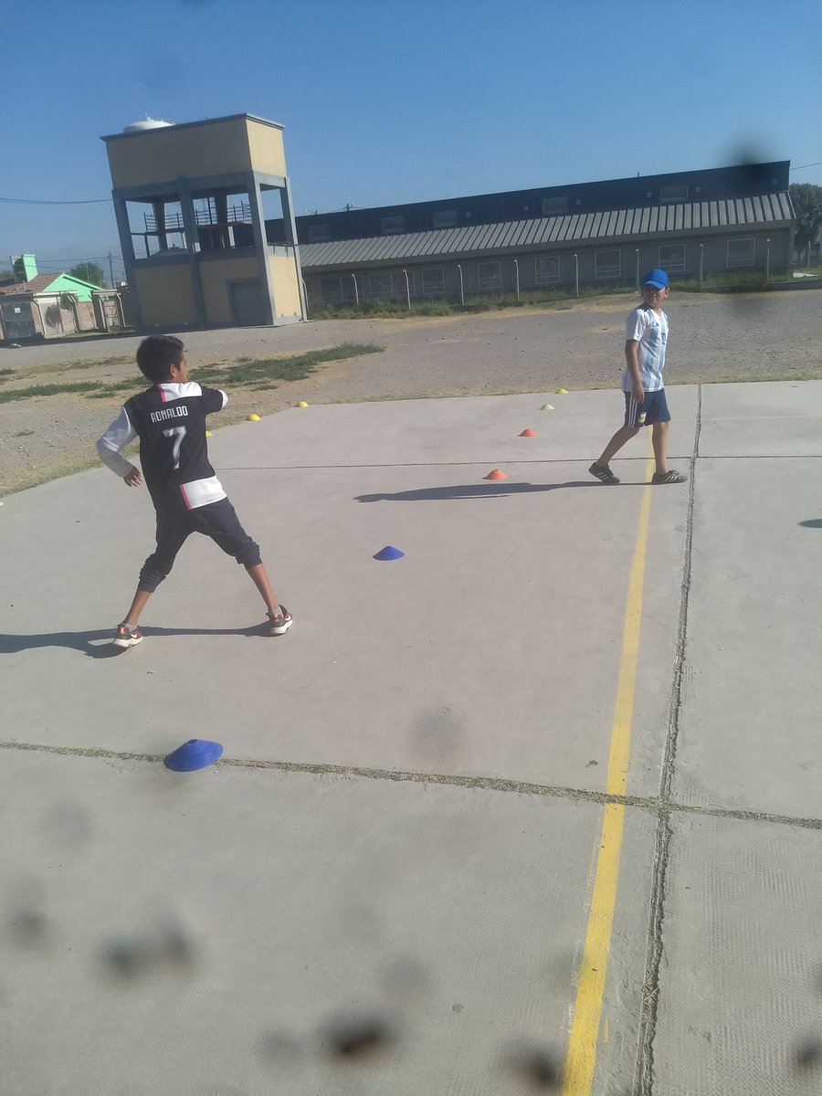 Escuela San José de los Cerrillos sumate a Escuelas Abiertas un lugar para todos , dónde te garantizamos el aprendizaje y la diversión todos los sábados de 9 a 13 hs. <a href="/sebabonduri/">Sebastian Bonduri</a> <a href="/patriciapinasco/">Patricia Pinasco</a> <a href="/angelicasosa006/">Angé.so</a> <a href="/matiaszaki16/">Ezequiel Nuñez</a> <a href="/UrtubeyJM/">Juan Manuel Urtubey</a>