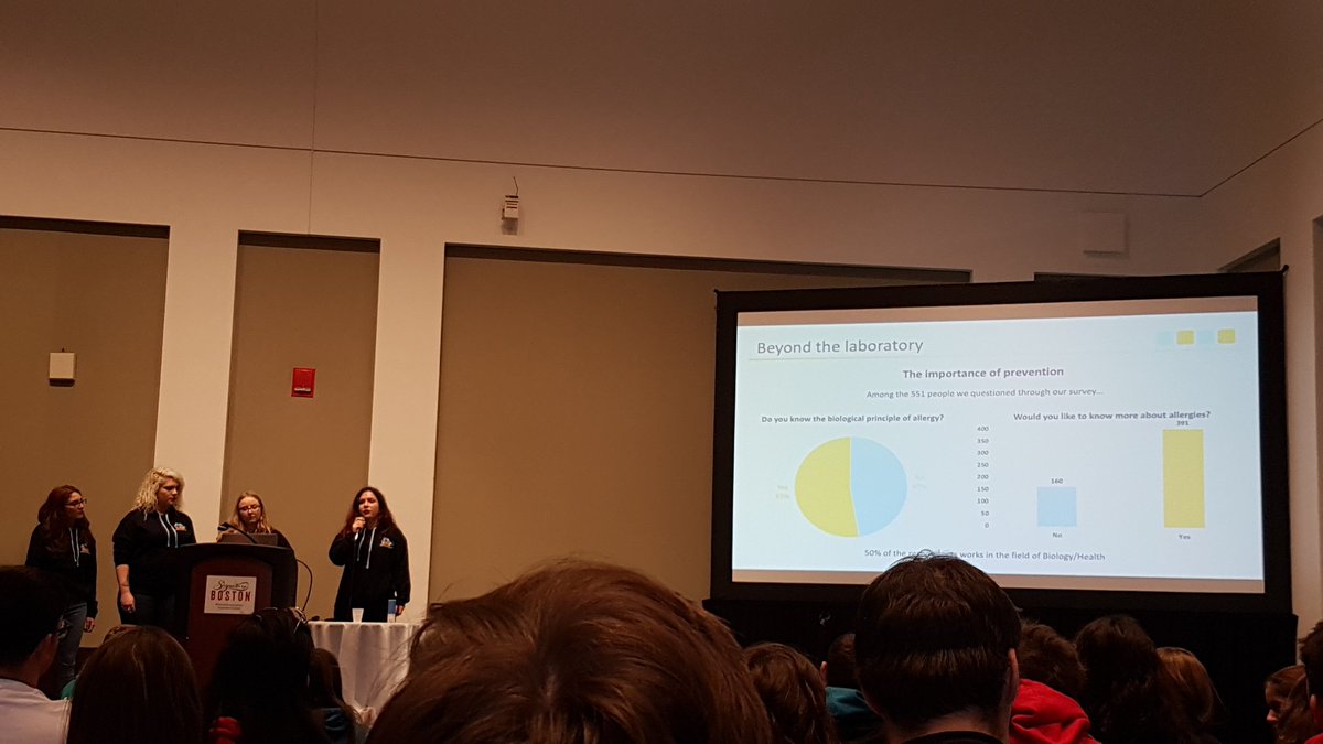 igempoitiers19's tweet photo. 10:00 Boston
15:00 France
#iGEM #GiantJamboree

Presentation of @IgemStrasbourg who created a detection kit for food alergens. Thanks to them it will soon be easier to #BeeAlergic people  
🐝(🍓🥜🐚🥚🥛🐟)😵 🚑 💪

#iGEMPoitiers2019 
#iGEM2019 #ToBeeHornetToBee #SyntheticBiology https://t.co/nJeNP8Kv6n