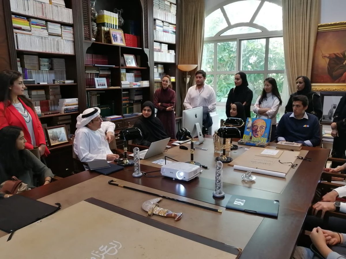 Zakinus's tweet photo. I was happy to receive NYUAD Cultural Ambassadors with Vice Chancellor Mariet Westermann in Al Ain for a wide ranging discussion about history and the Arts
سعدت باستقبال  عدد من طلاب و طالبات جامعة نيويورك في مدينة العين الخلابة لحديث مطول في تاريخ الدولة و الفنون الجميلة فيها https://t.co/w8akMjLkNn