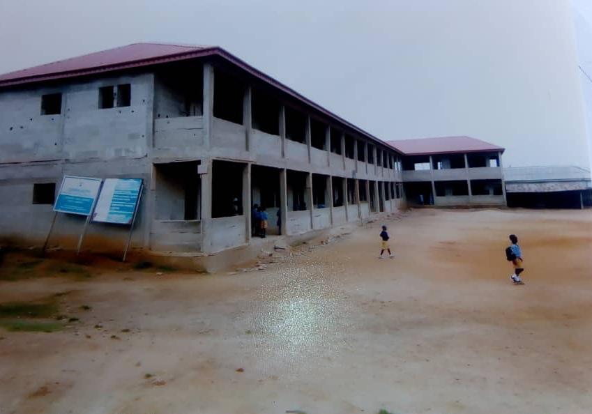 omodamee's tweet photo. In our bid to reduce the numbers of children out of school, we must push tetfund to complete this projec children out of school, we must push Tetfund to complete this project.
@CDDWestAfrica
@BudgITng
@TrackaNG
#involveAfrica
#ScrapC https://t.co/CZvQWi5WwB